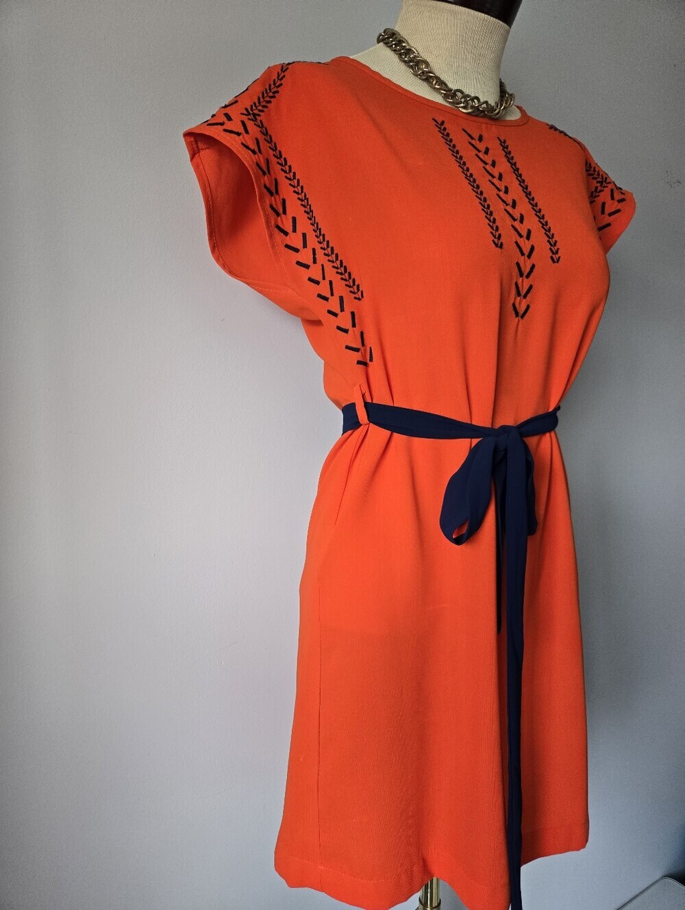 Ya Los Angeles Bright Orange Dress With Navy Embroidery. Belted Dress. Size Sm - Picture 4 of 12